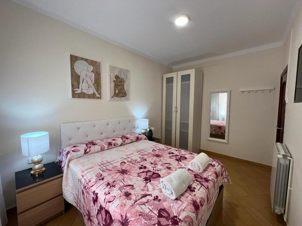 Rooms Nueva Valencia Барселона Екстер'єр фото