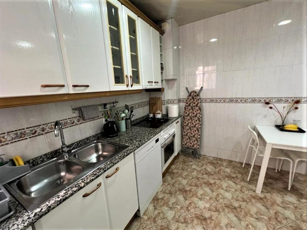 Rooms Nueva Valencia Барселона Екстер'єр фото