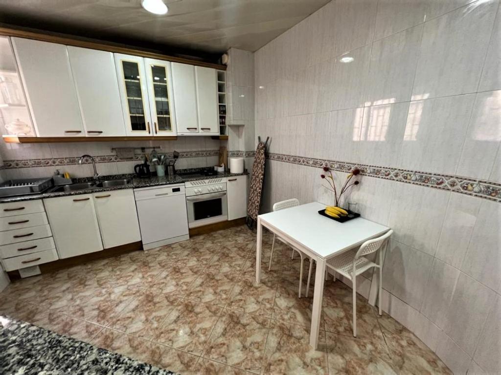 Rooms Nueva Valencia Барселона Екстер'єр фото