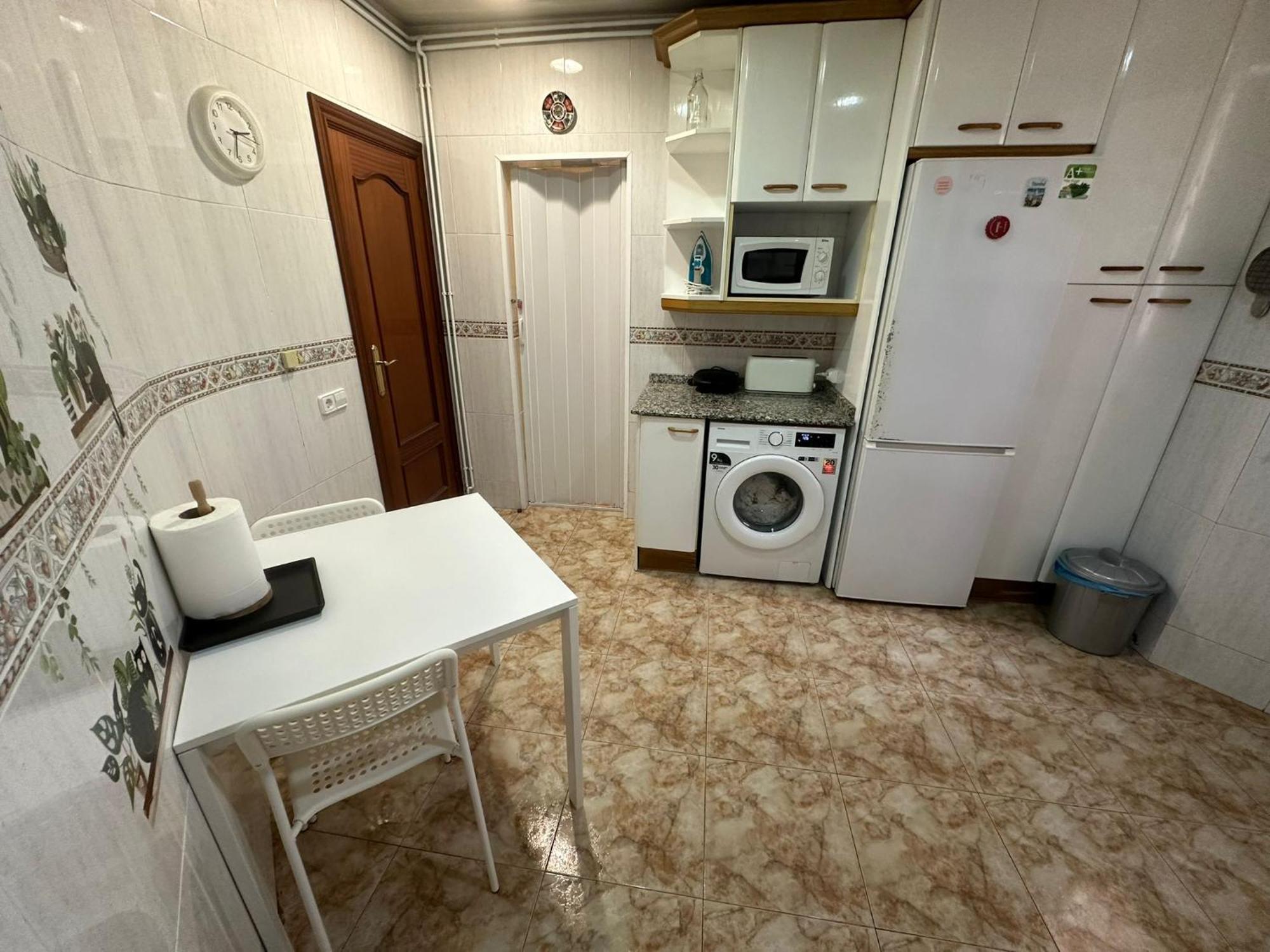 Rooms Nueva Valencia Барселона Екстер'єр фото